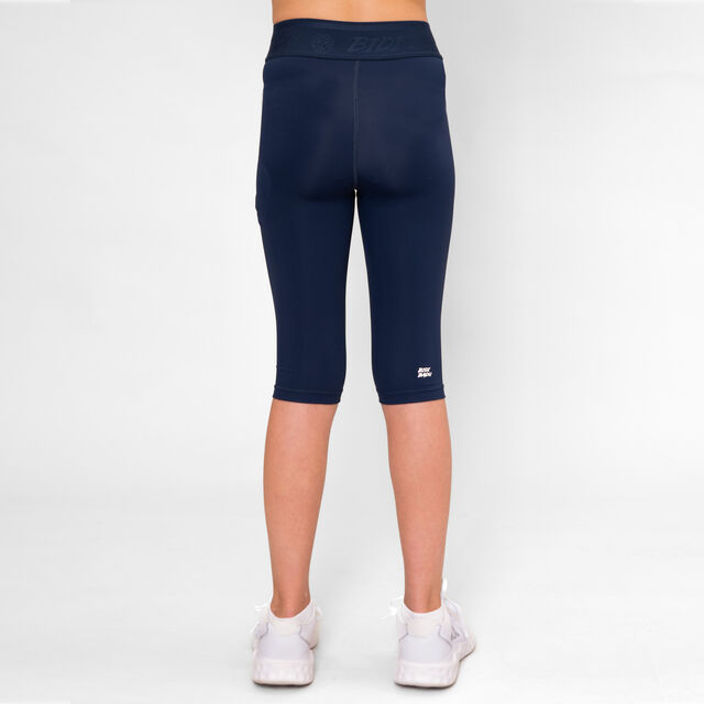 Crew  Capri