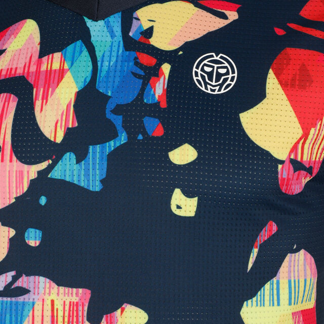 Wild Arts V-Neck Tee